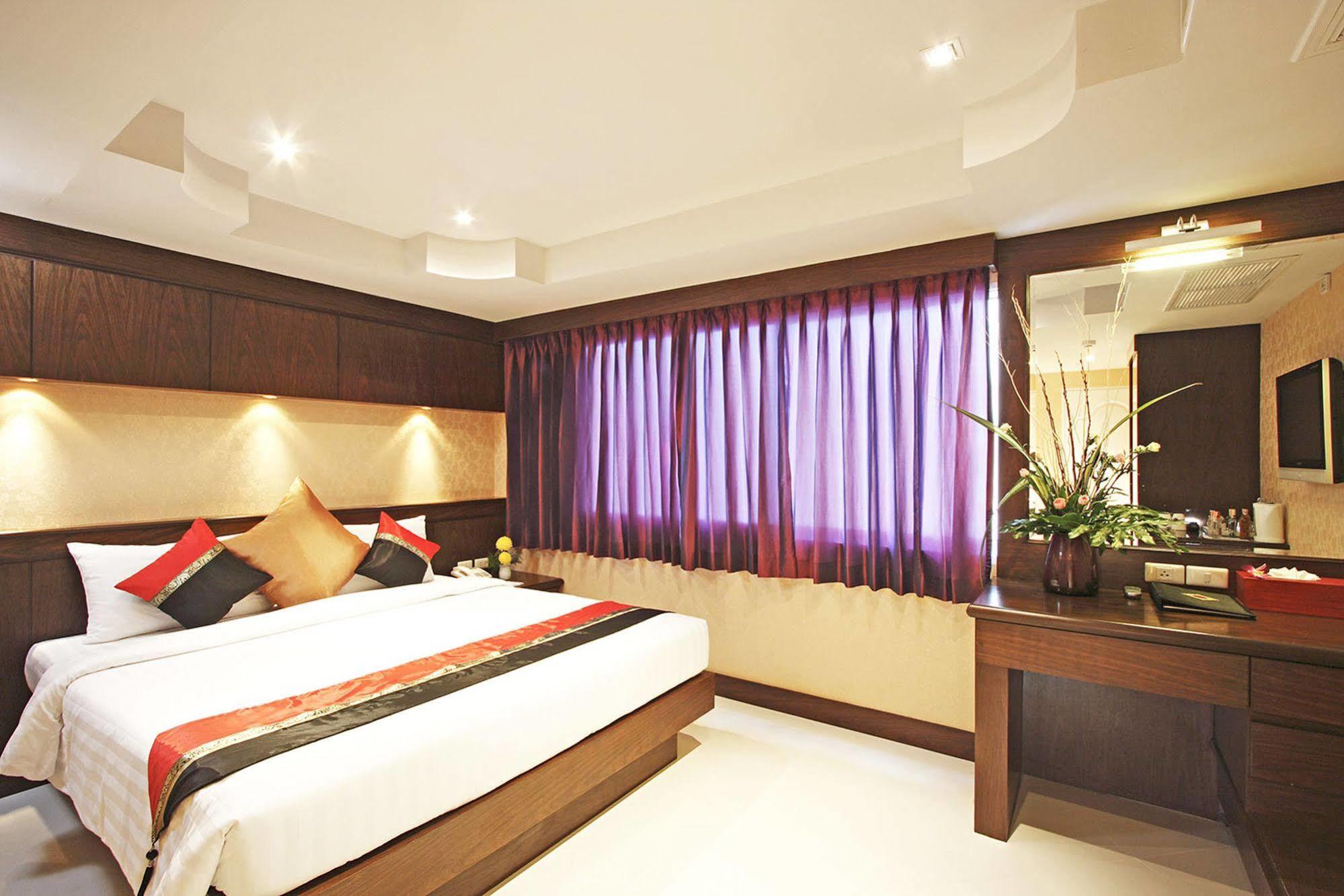 Rayaburi Hotel, Patong Dış mekan fotoğraf